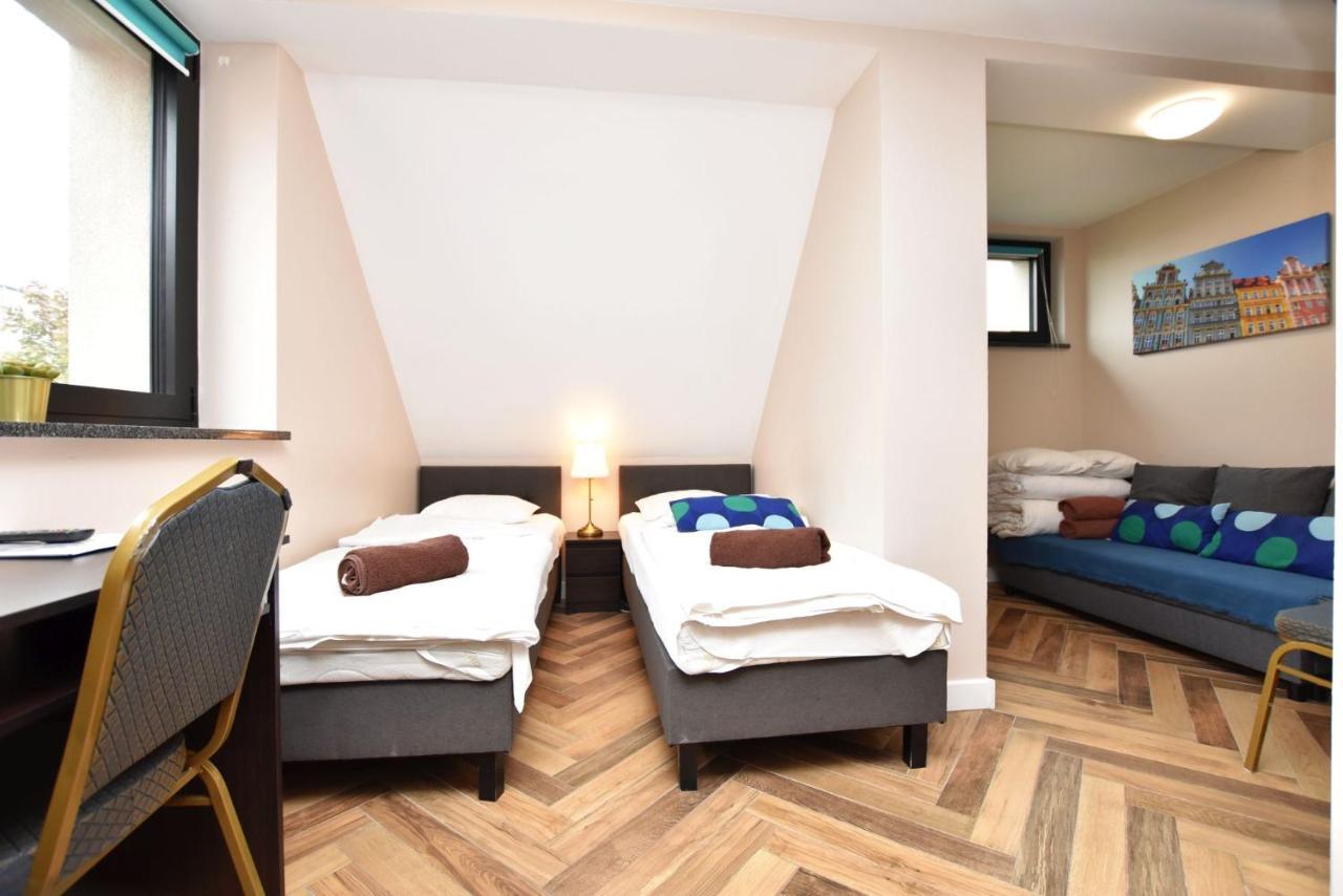 Dukes Apartments - Wita Stwosza Wroclaw Ngoại thất bức ảnh