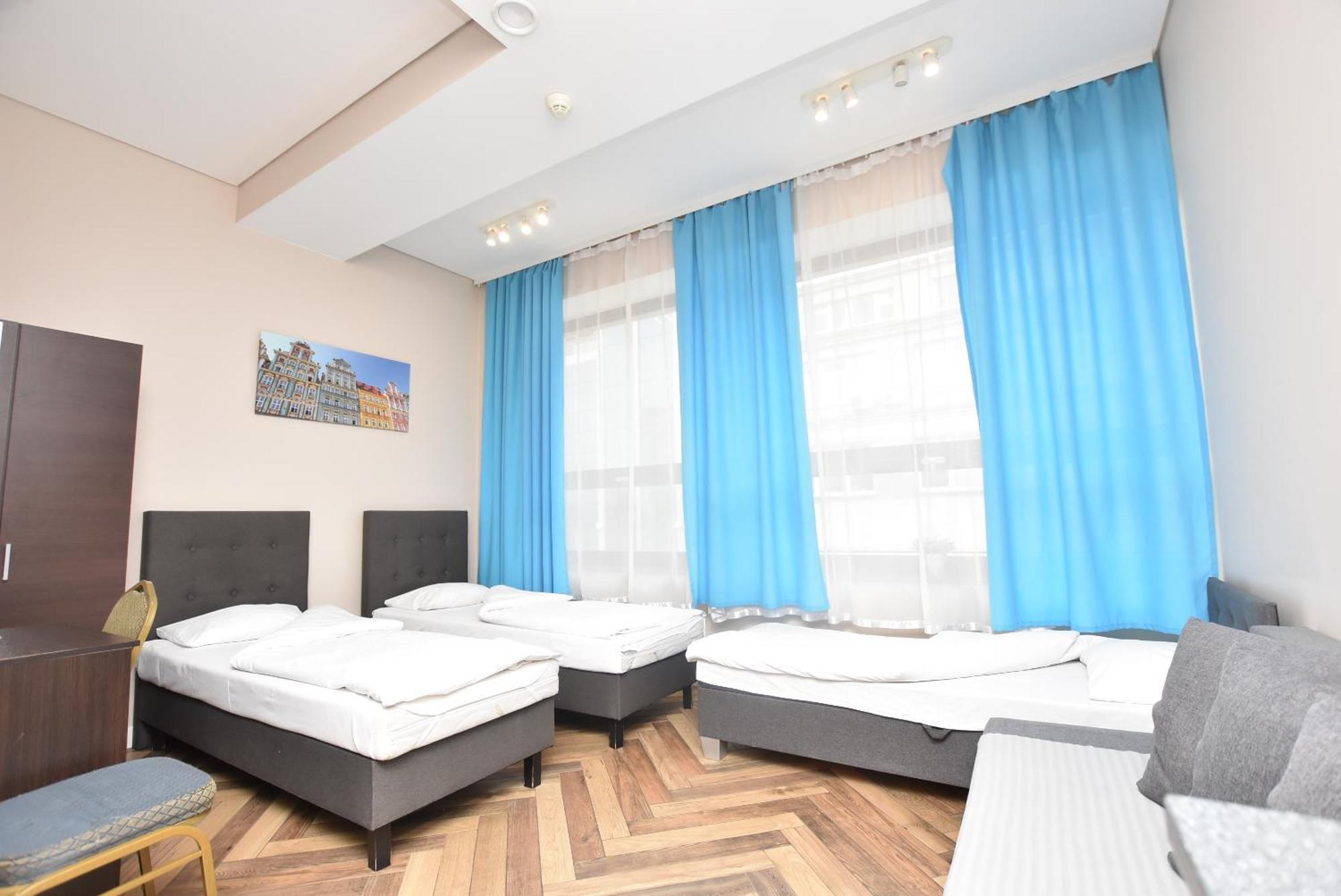 Dukes Apartments - Wita Stwosza Wroclaw Ngoại thất bức ảnh